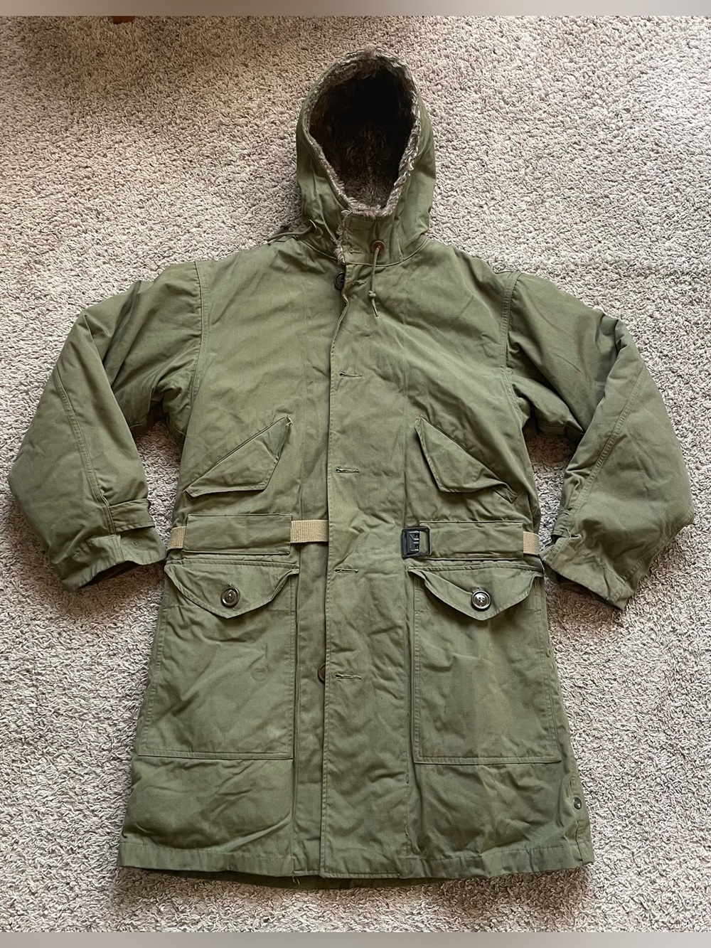 Original WWII 1945 Dated Parka Type Overcoat with Pile Liner & Belt Size Small